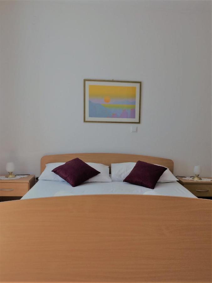 Apartman Pod Forticu Hvar Town Exterior photo